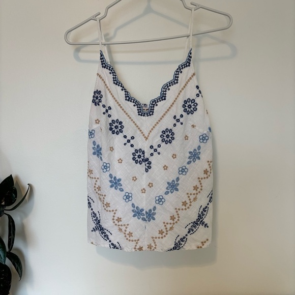 mi ami Tops - Mi Ami White Bohemian Embroidered Sleeveless Cami Top Size S